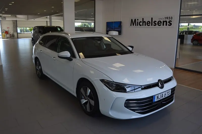 Volkswagen Passat 2024