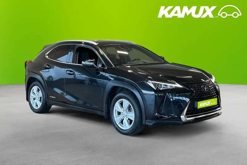 Lexus UX 2021