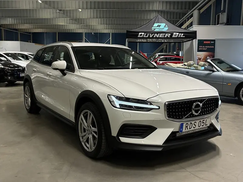 Volvo V60 2020