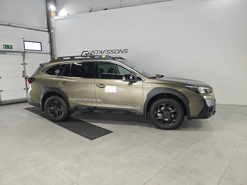 Subaru Outback 2025