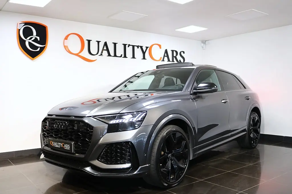 Audi Q8 2023