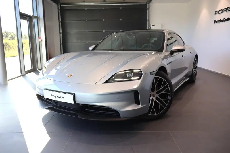 Porsche Taycan 2025