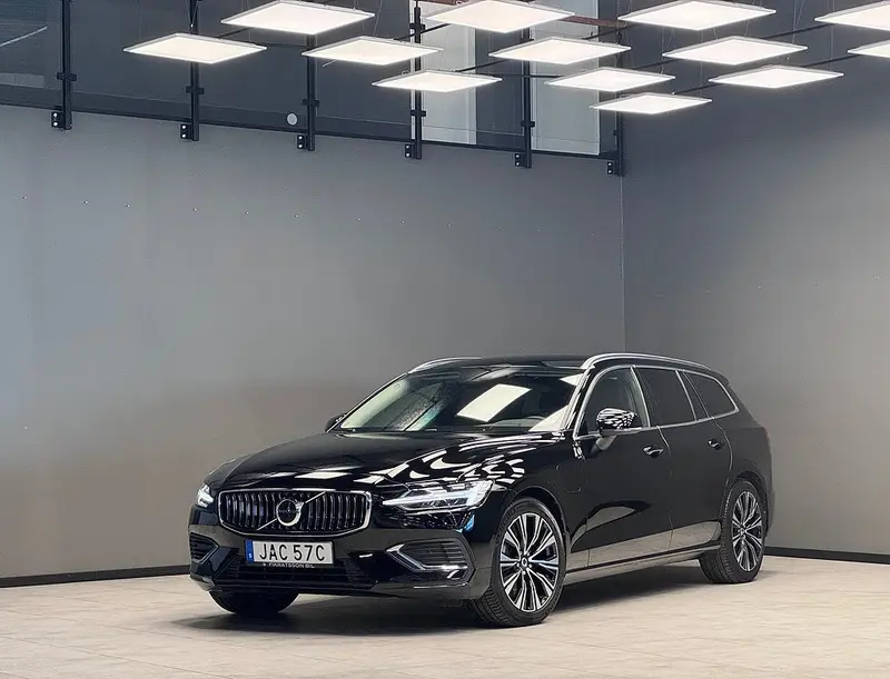 Volvo V60 2023