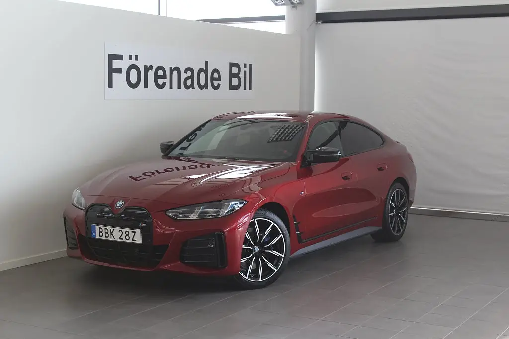 BMW i4 2025
