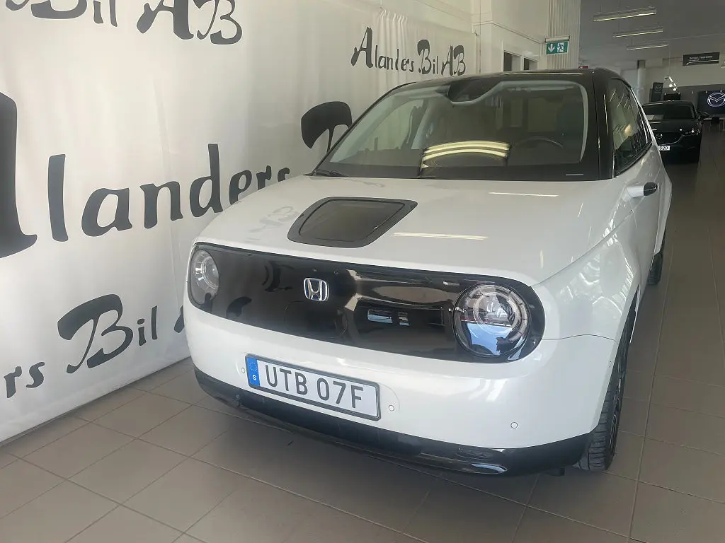 Honda E 2020
