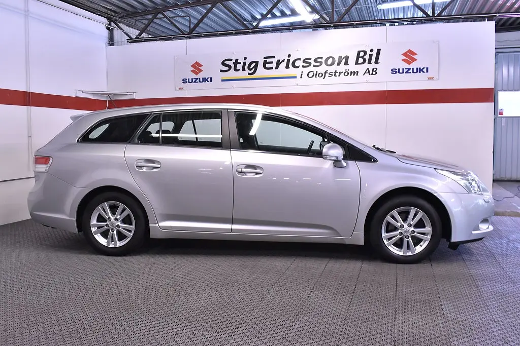 Toyota Avensis 2009