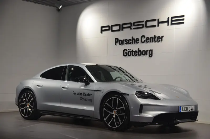 Porsche Taycan 2026