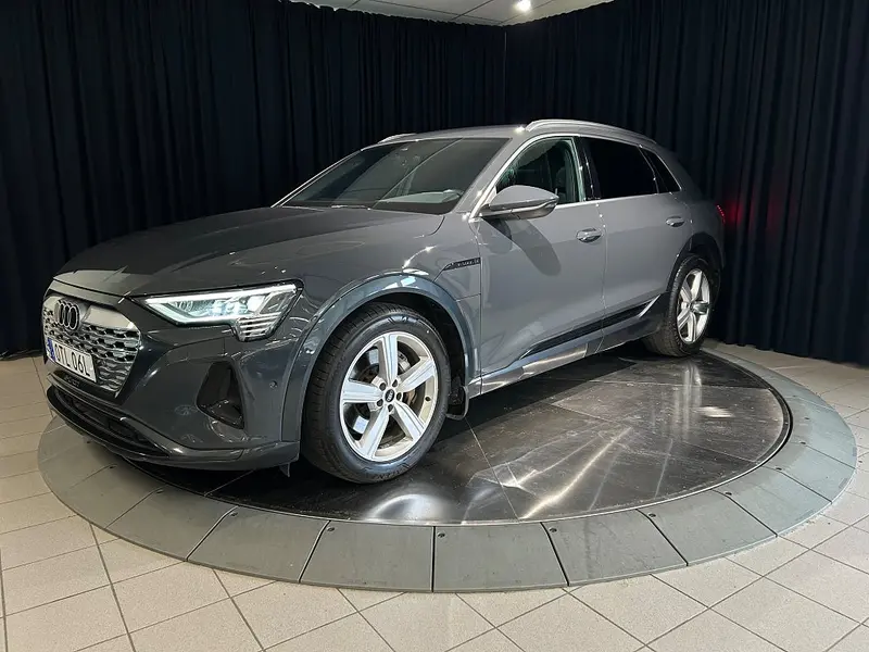 Audi Q8 2024