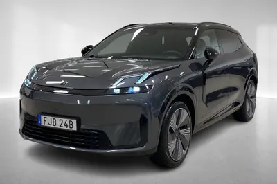 Lynk & Co 08
