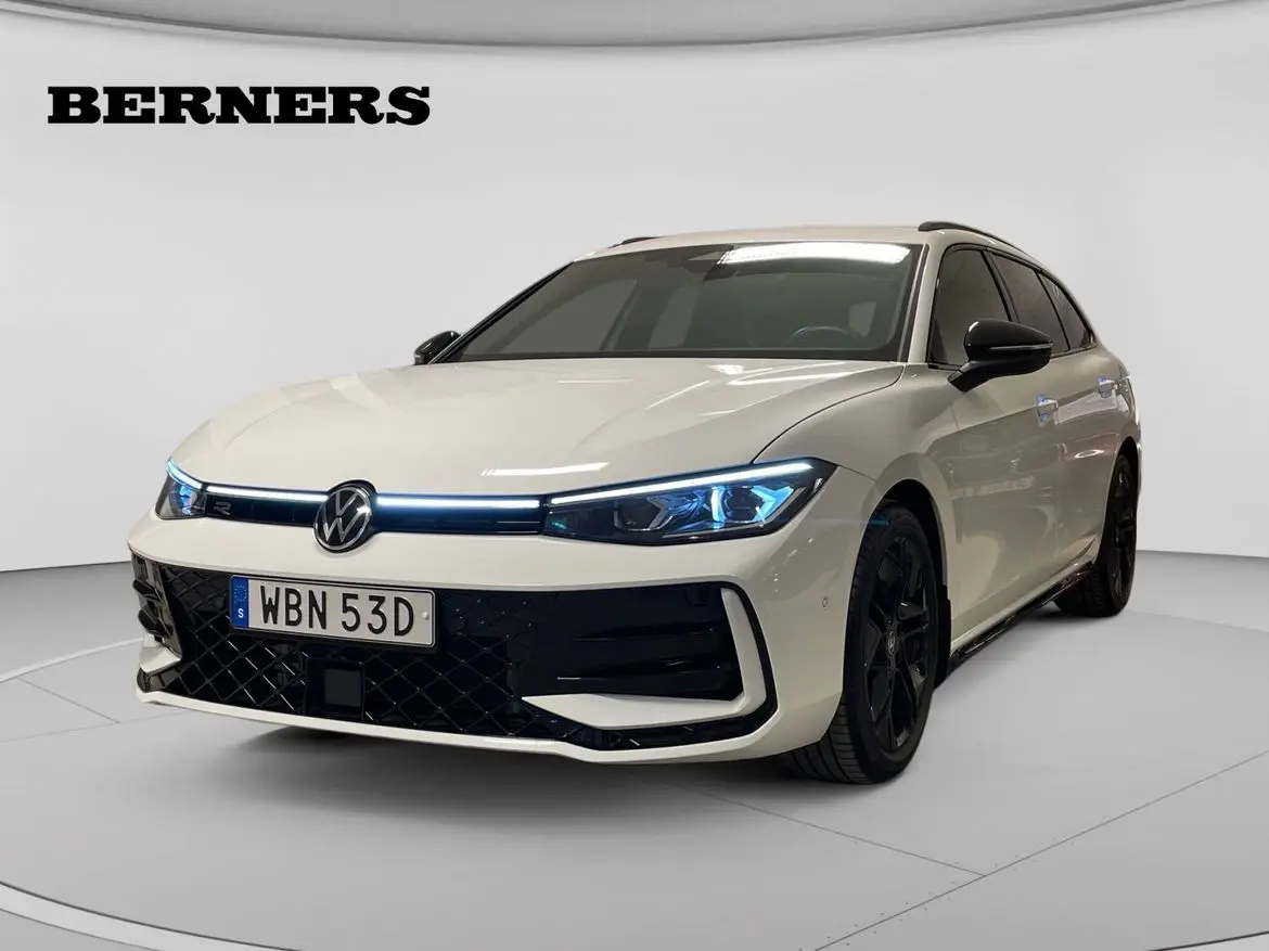 Volkswagen Passat 2025