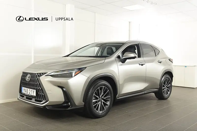 Lexus NX 2024