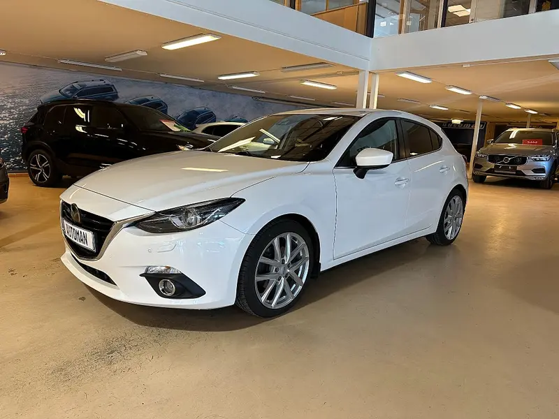 Mazda 3 2016