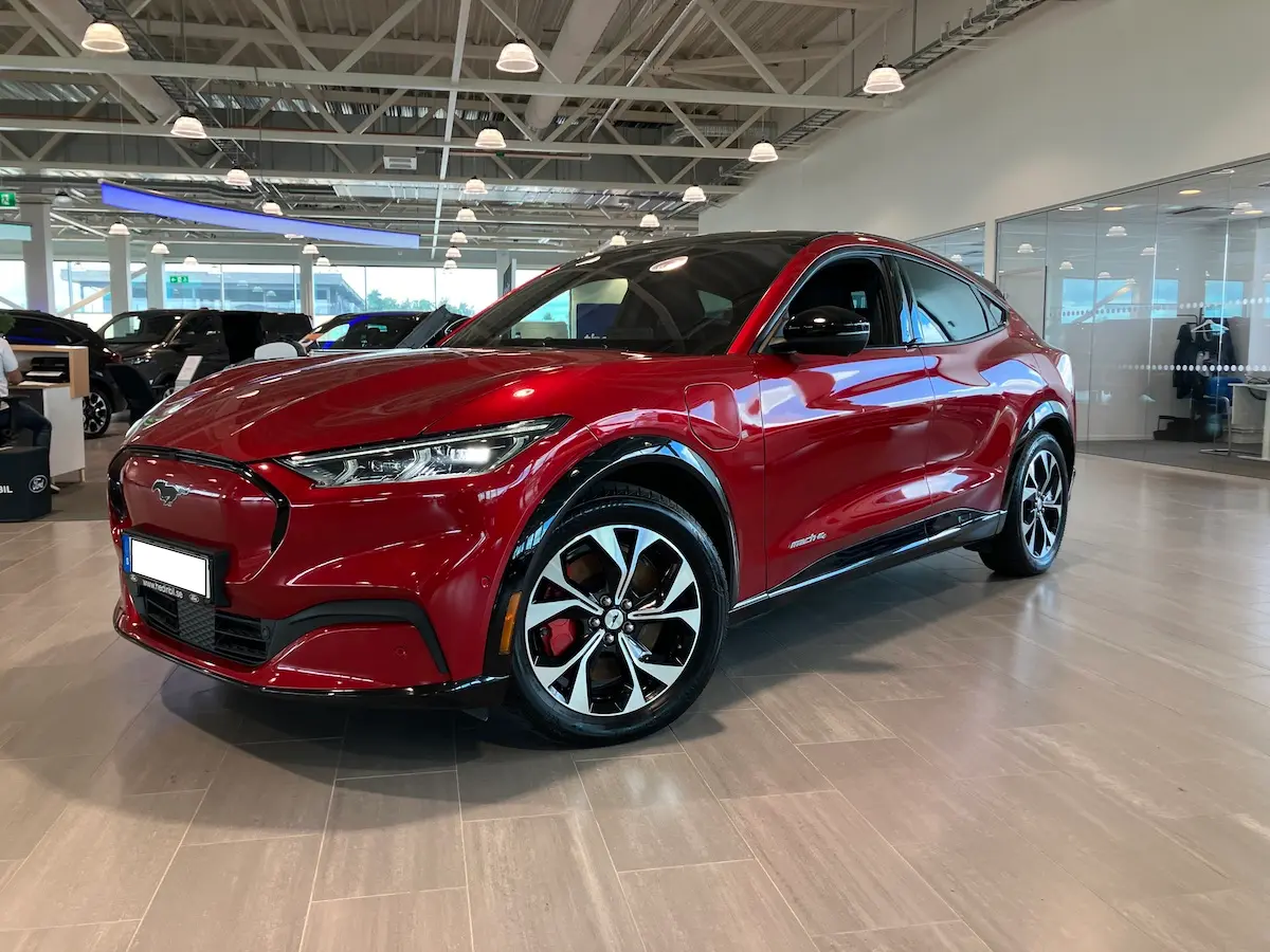 Ford Mustang Mach-E 2021