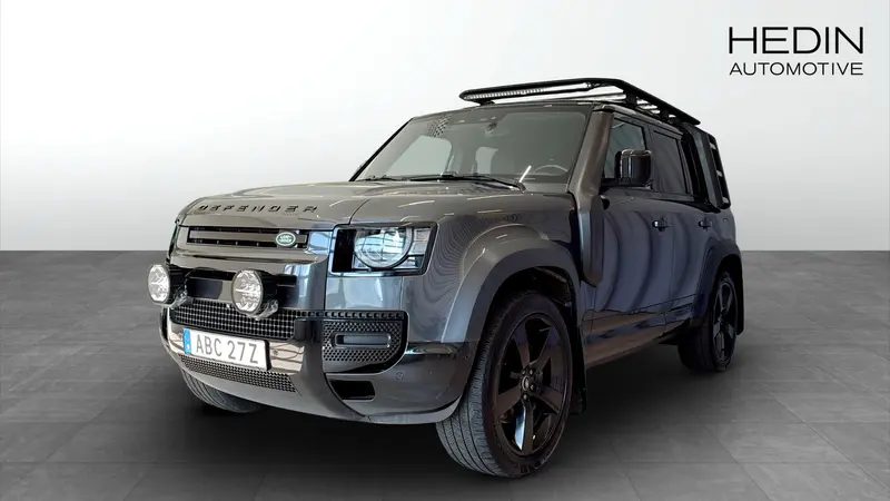 Land Rover Defender 2024