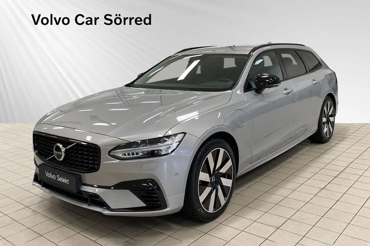 Volvo V90 2026