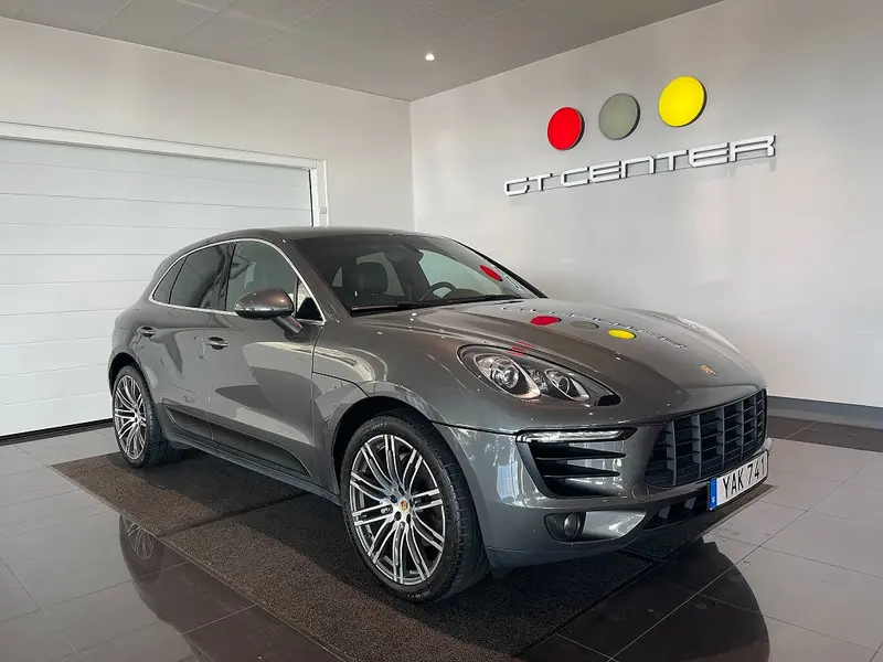 Porsche Macan 2015
