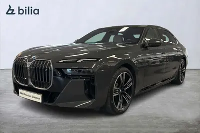 BMW i7
