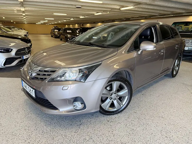 Toyota Avensis 2014