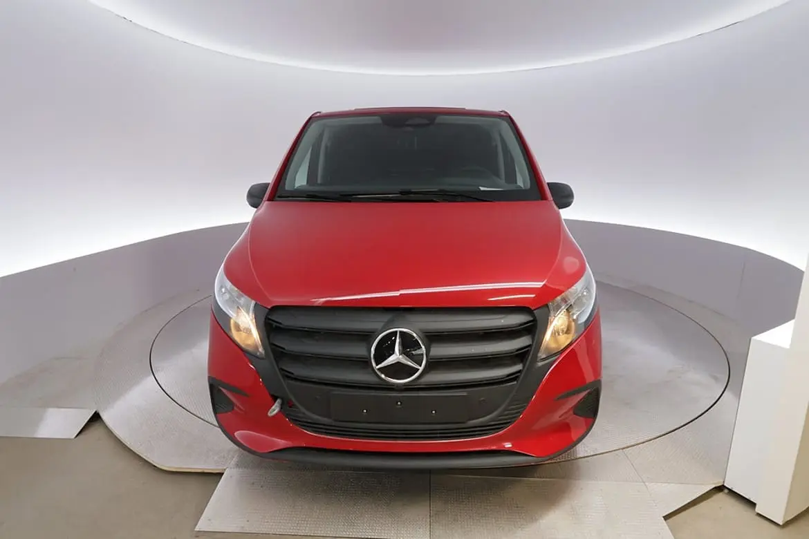 Mercedes-Benz Vito 2025