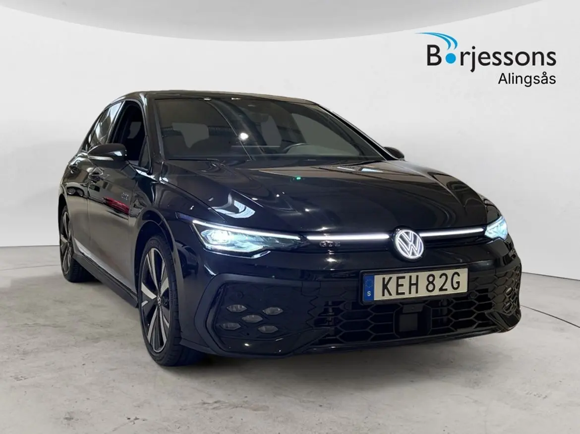 Volkswagen Golf 2024