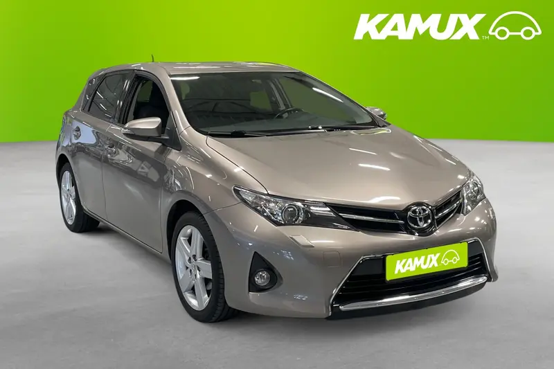Toyota Auris 2014