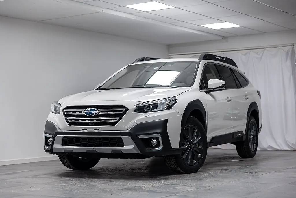 Subaru Outback 2025