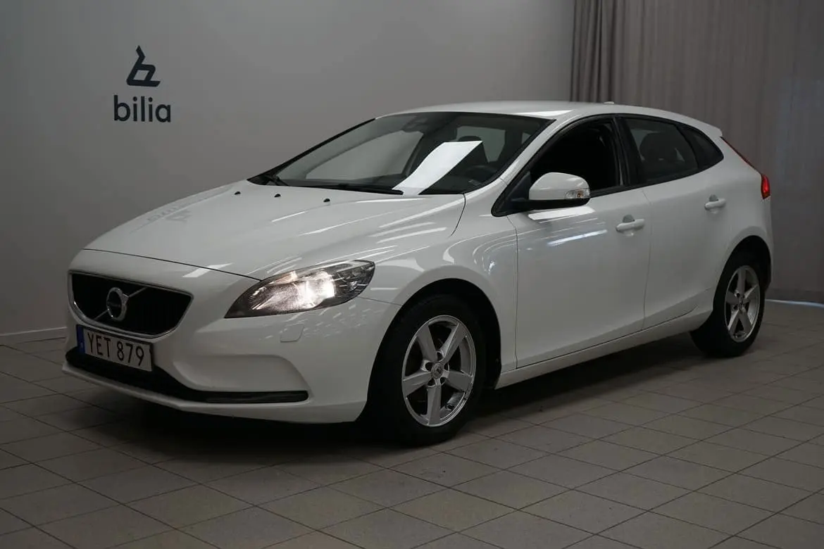 Volvo V40 2017
