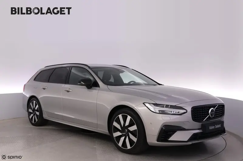 Volvo V90 2025