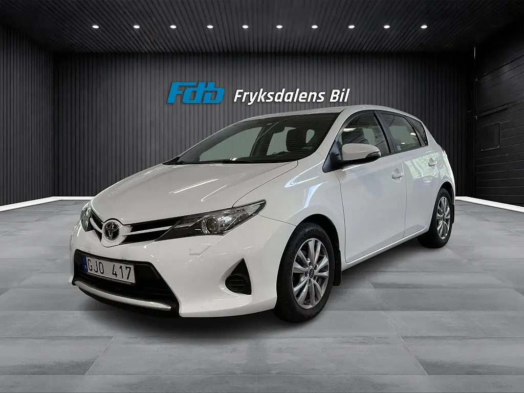 Toyota Auris 2013