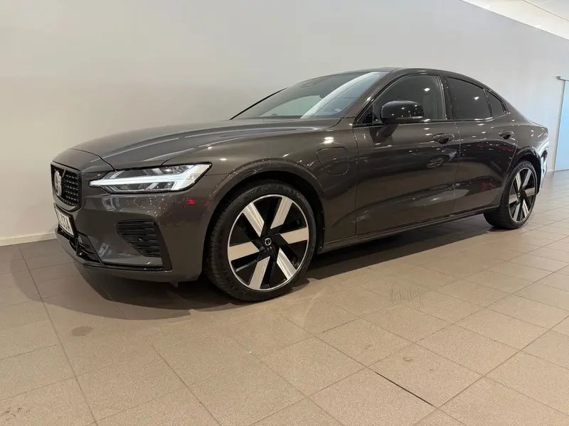 Volvo S60 2024