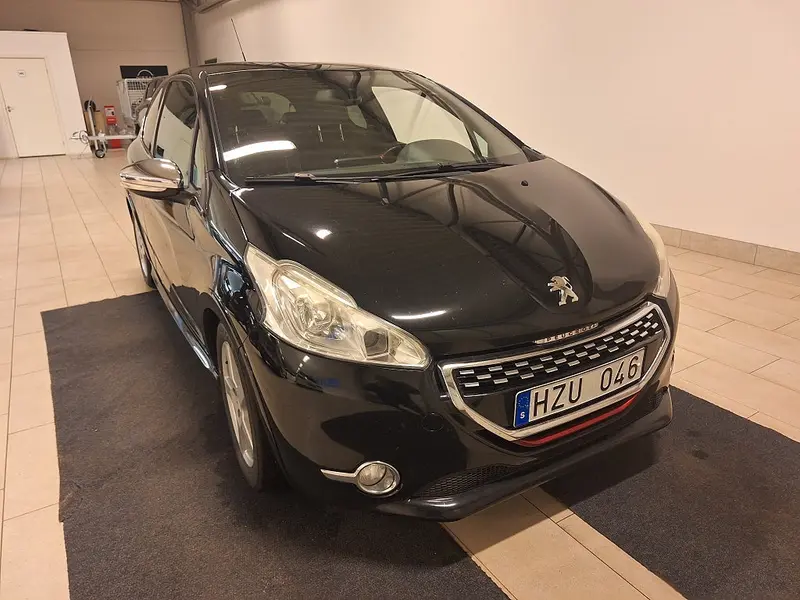 Peugeot 208 2013