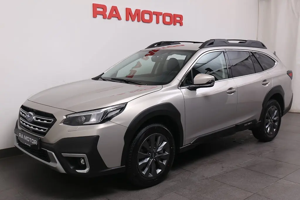 Subaru Outback 2025