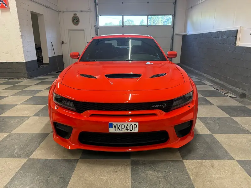 Dodge Charger 2020