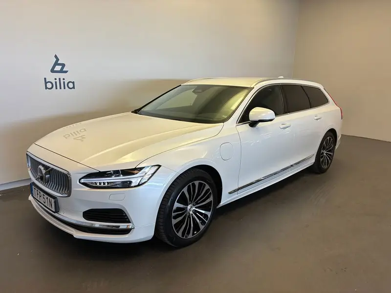 Volvo V90 2023