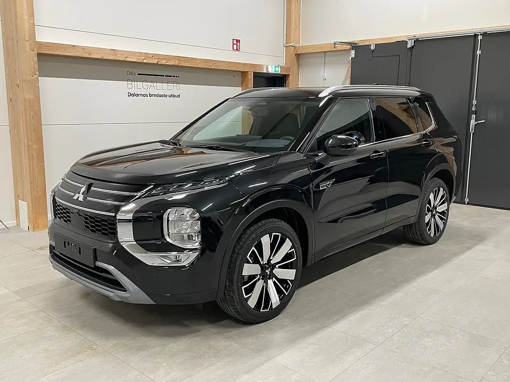 Mitsubishi Outlander 2025