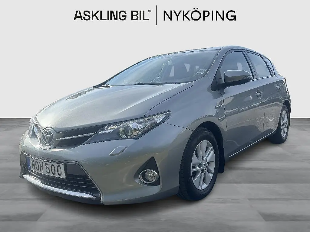 Toyota Auris 2014