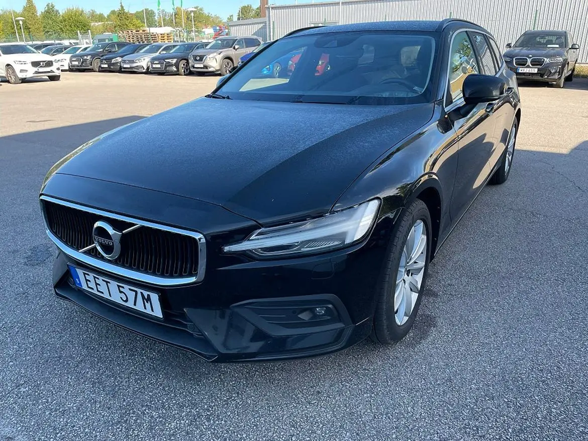 Volvo V60 2022