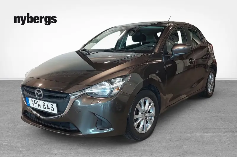 Mazda 2 2015