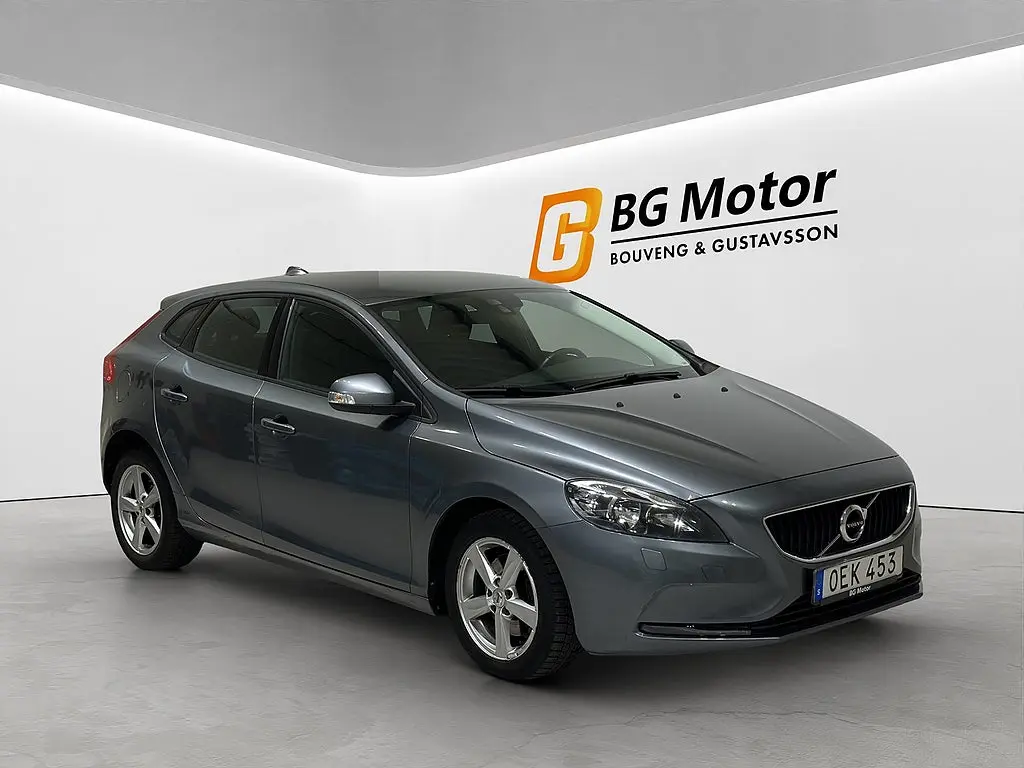 Volvo V40 2017