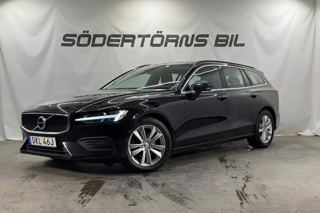 Volvo V60 2022