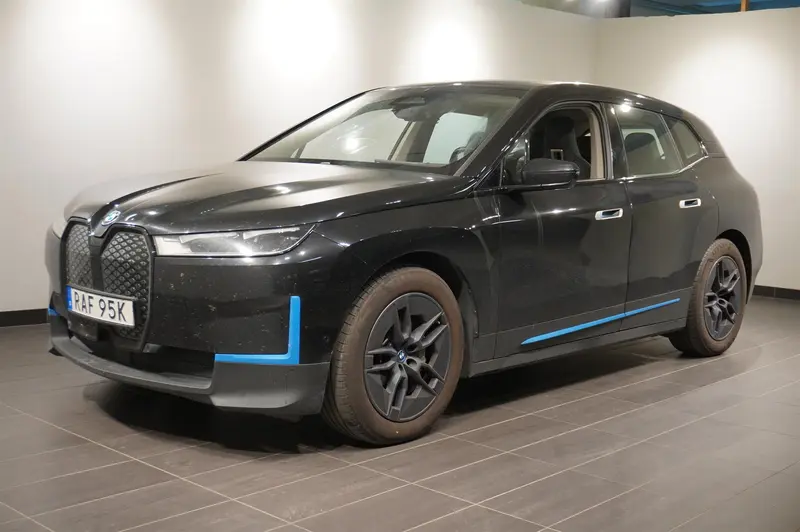 BMW iX 2023