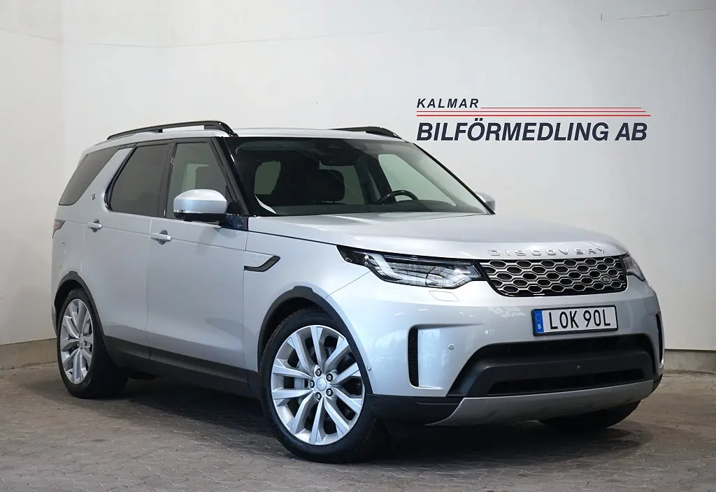 Land Rover Discovery 2023