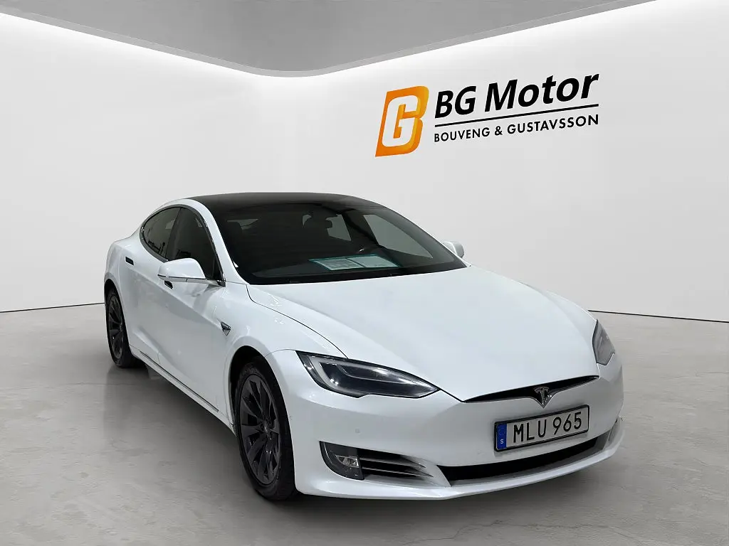 Tesla Model S 2018