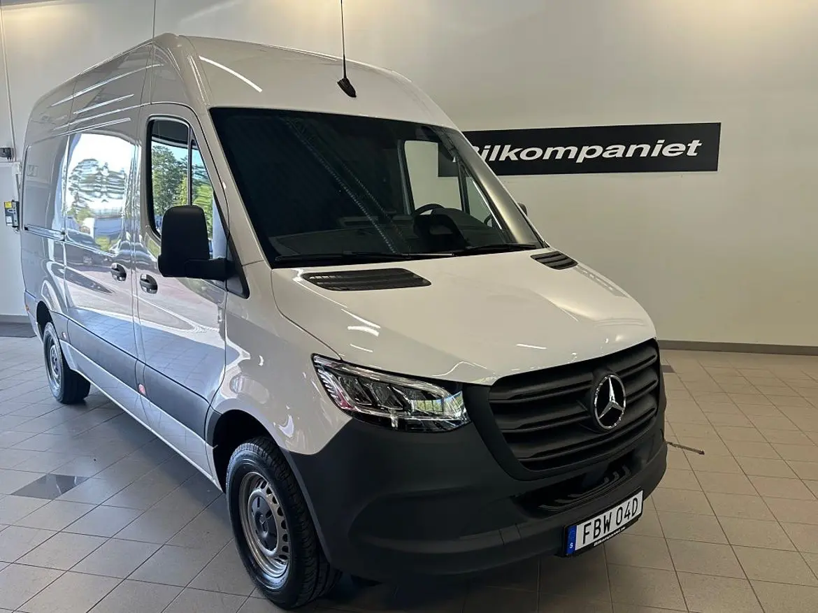 Mercedes-Benz Sprinter 2027