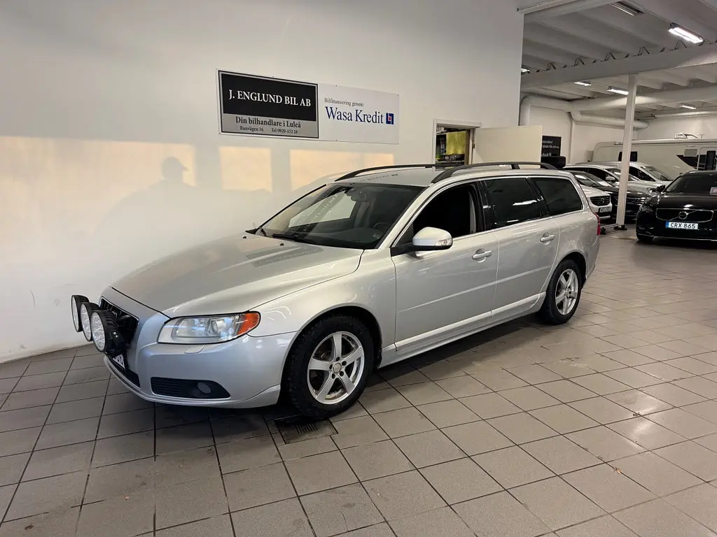 Volvo V70 2011