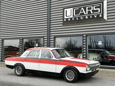 GAZ Volga
