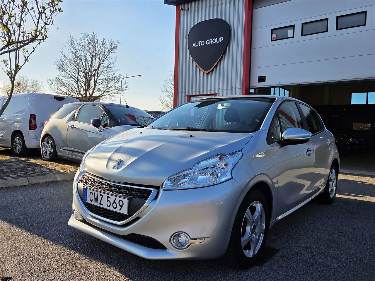 Peugeot 208 2014