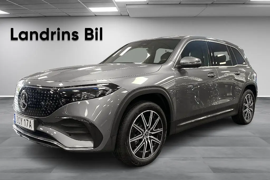 Mercedes-Benz EQB 2026