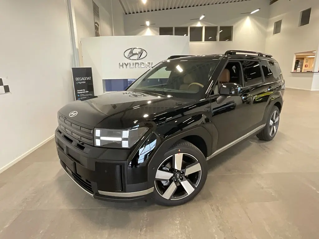 Hyundai Santa Fe 2025