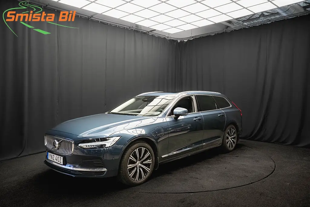 Volvo V90 2023